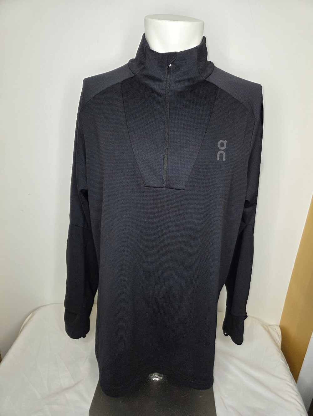 On RunningXL Men’s Black Half-Zip Pullover Climate Shirt 100% Recycled Polyester